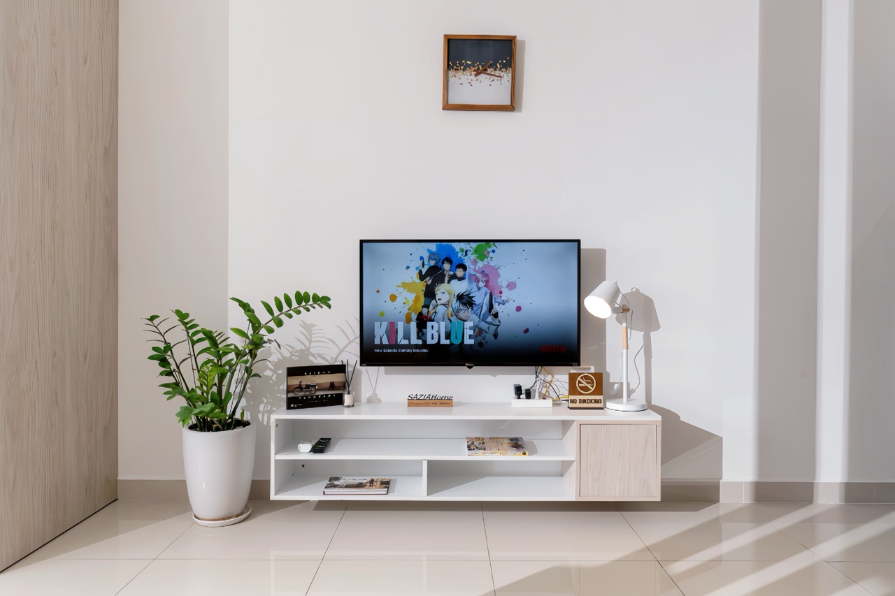 Fully furnished apartment with Smart TV, high-speed Wi-Fi, kitchen, and washing machine at Sazia Home in Ho Chi Minh City.